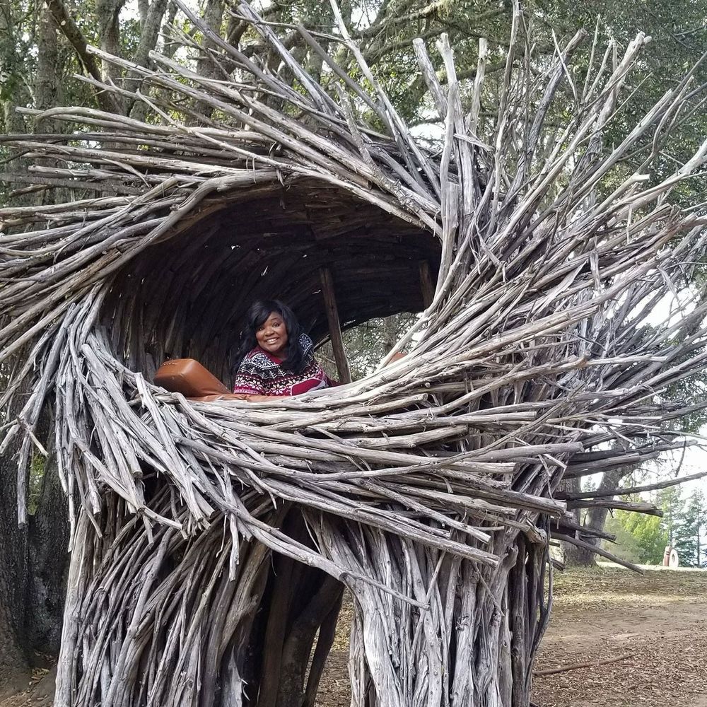 Meet your Posher, Latrisha